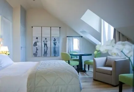 L'absinthe Hotell Honfleur