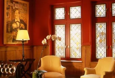 L'absinthe Hotell 3*