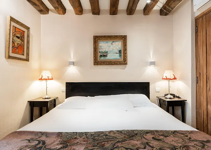 L'absinthe 3* 翁弗勒尔