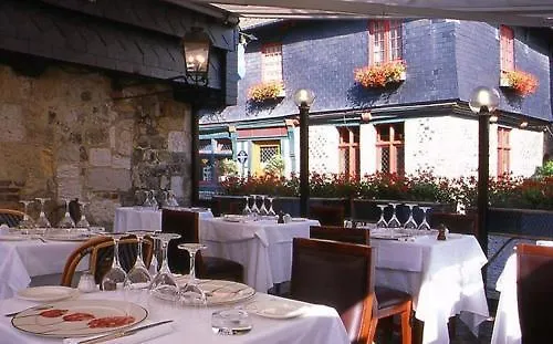 L'absinthe Hotell 3*