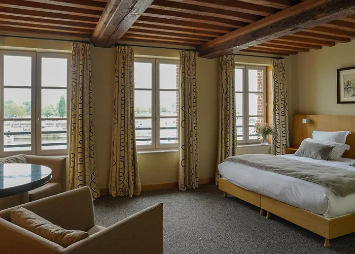 L'absinthe Ονφλέρ