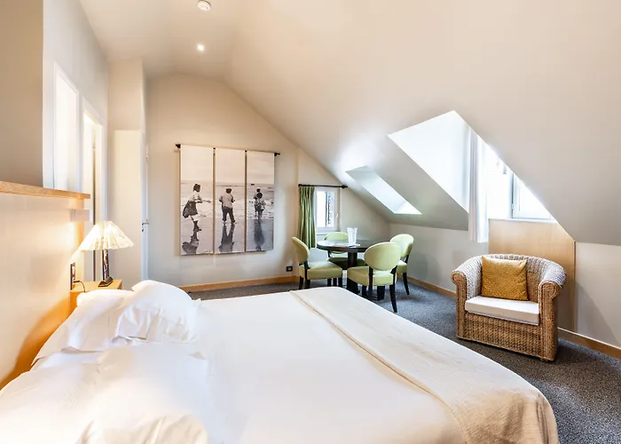 L'absinthe Ξενοδοχείο