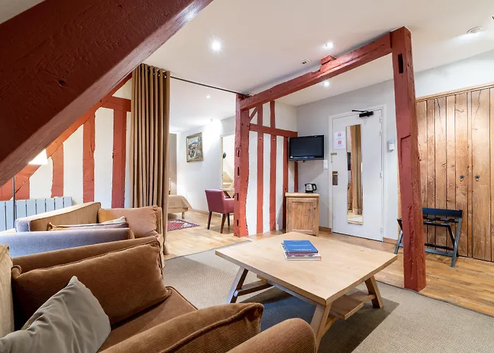 L'absinthe 3* Ονφλέρ